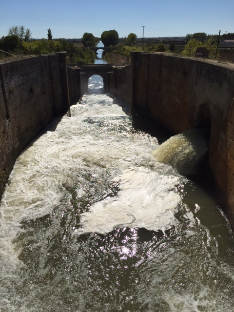 image from http://lifesastitch.typepad.com/.a/6a00d83451d51369e201bb0876ea32970d-pi