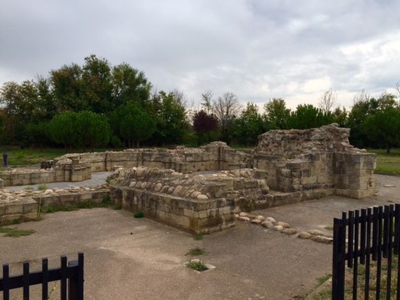 image from http://lifesastitch.typepad.com/.a/6a00d83451d51369e201bb0871746f970d-pi