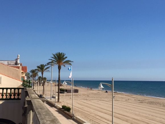 image from http://lifesastitch.typepad.com/.a/6a00d83451d51369e201b8d1702014970c-pi