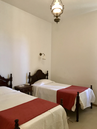 F6C21702-69B2-4B01-937B-942296353958