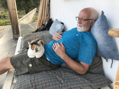 ABE9B547-2690-43A5-AF5C-086577C39D91