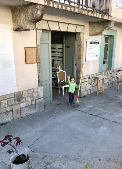 DE1156B0-0673-4925-8F44-CF25F5539D2C DE1156B0-0673-4925-8F44-CF25F5539D2C