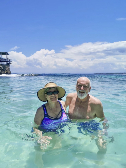 631E6FF8-51D8-4B7B-987A-7C37D42F9B53