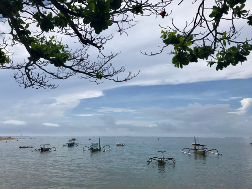 476B9EA1-EB06-4D08-972F-717894F02530