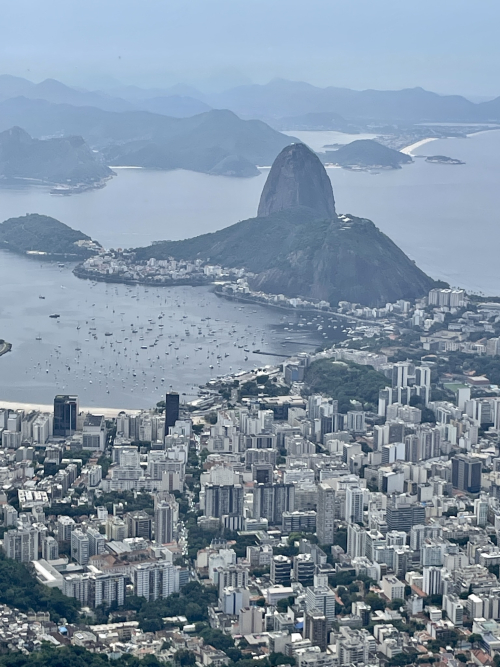 5DEFAF5F-1ED8-4FDE-B24D-71AA7F7082C2