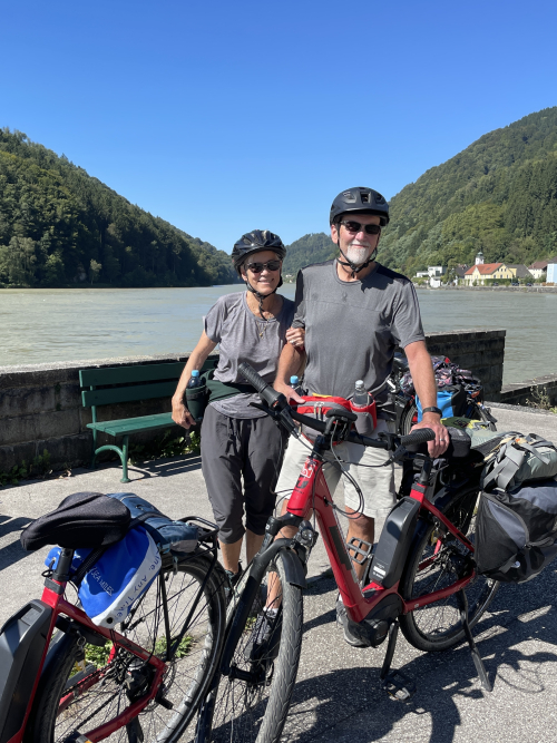 A6C9ACAB-D220-4544-A2F6-A8C341FBF012