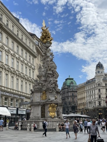 F46C4C88-59B1-4345-B446-2CB7D87F444C_1_201_a